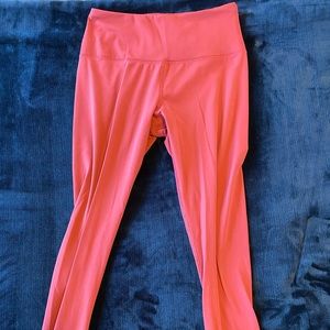 YogaLicious red 🧘‍♀️ pants ankle length